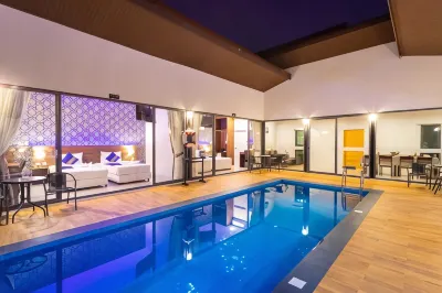 The Thames Pool Access Resort & Villa Hôtels à : Phuket