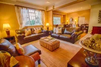 Musgrave Avenue Guest Lodge
