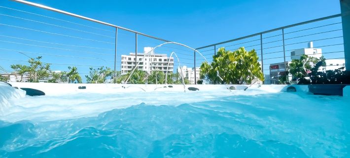 THE WAVE HOTEL CONDADO by IHG コンダドのホテル