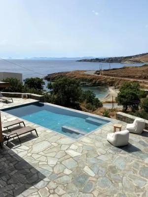 Iris Villa - 4-Star