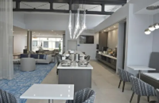 เบสท์เวสเทิร์นพลัส เอ็กเซกคิวทีฟ เรสซิเดนซี โอคลาโฮมาซิตี้ I-35 โรงแรมในโอคลาโฮมาซิตี้