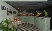 雷克斯飯店