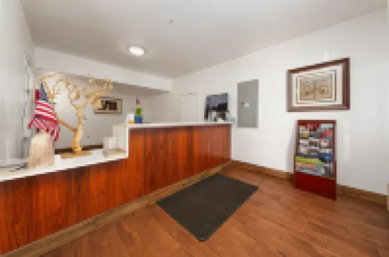 America Inn & Suites