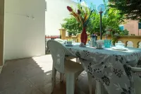 Ferrari Apartment Hotels in Matino