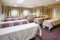 Spark by Hilton Calhoun Hotels in Calhoun
