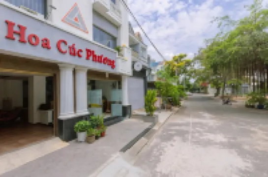 Hotel Hoa Cúc Phương Các khách sạn ở Dĩ An