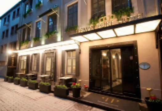 Ferman Port Hotel - Special Category Hotels in der Nähe von Galata Brücke