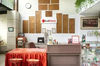 RedDoorz @ Hotel Surabaya Sumenep Hotels in Sumenep