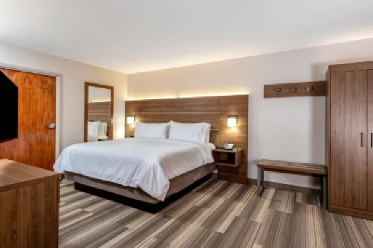 Holiday Inn Express CHAPEL HILL by IHG Hoteles en 
