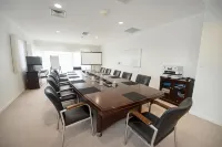 Gladstone City Central Apartment Hotel Official Hotels in Gladstone