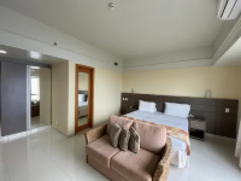 Tropical Executive Hotel