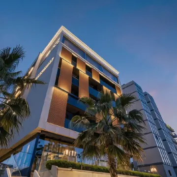 Hotel Lungomare Отели рядом с достопримечательностью «Mojito Beach Riccione»