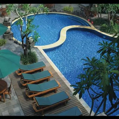 Blue Sky Hotel Hotel in zona Spiaggia Melawai Beach