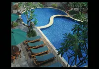 Blue Sky Hotel - piscine