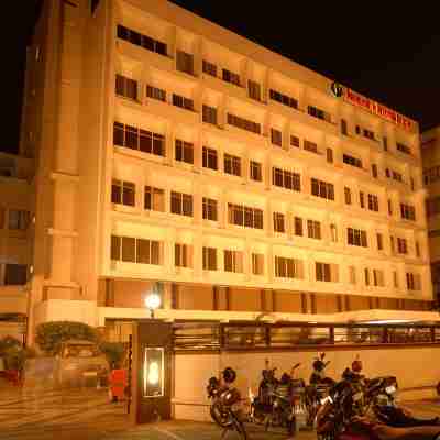 Hotel Chanakya Hotel Exterior