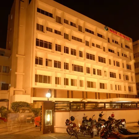 Hotel Chanakya