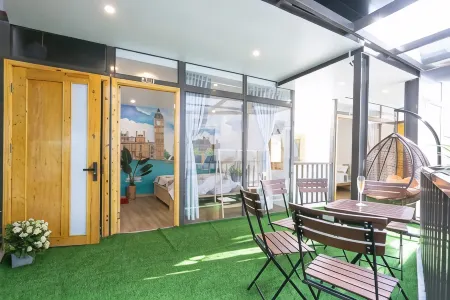 Private Room in Halong Center Отели рядом с достопримечательностью «Bai Chay Beach»