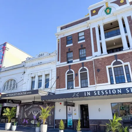 Courthouse Hotel
