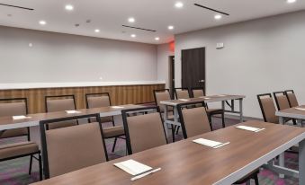 Home2 Suites by Hilton Fort Worth Fossil Creek