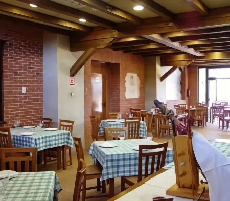 Hotel Cristina Отели в г. Сьеро