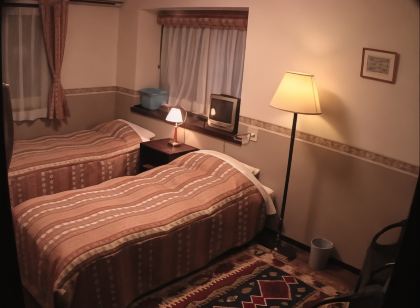 ナザル・ボンジュ （ペンション）