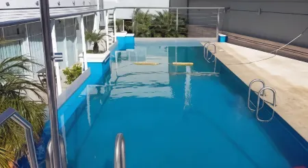 Abasto Hotel Отели рядом с достопримечательностью «Манзана де лас Лусес»