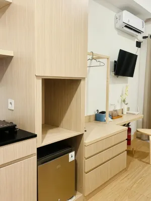 Lovely Japanese-Themed Apartment Transpark Juanda Bekasi