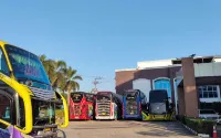 Mayflower Grande Hotel Phitsanulok - parking