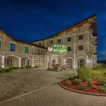 Magus Hotel