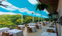 Royal Senyiur Hotel Hotels in Pandaan
