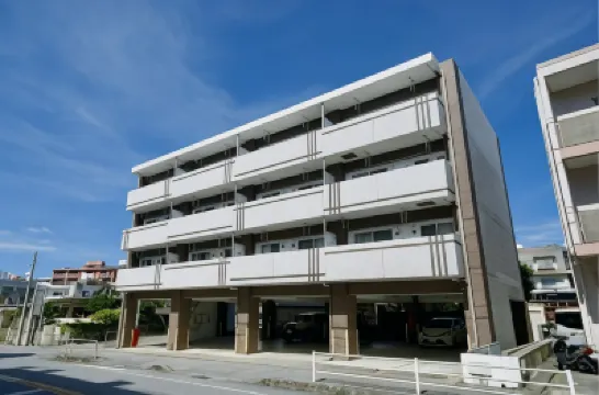 空手會館前盧安娜萊旅館 鄰近豐崎沙灘的酒店