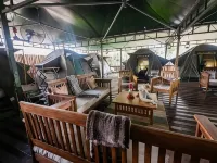 Tree Top Village Urban Glamping Hotels in North Uthungulu