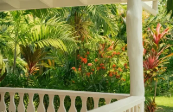 Beau Vallon Bungalows