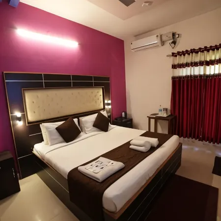 SS Silver Oaks Resort