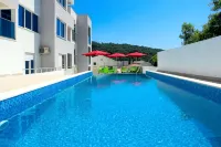 Apartments Limunada - Pools