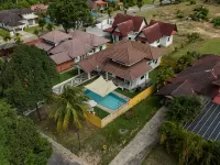 Lot 1319 - A'Famosa Melaka Bungalow Pool BBQ KTV Hotels in Pegoh