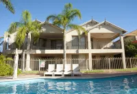 Pelican Shore Villa 16