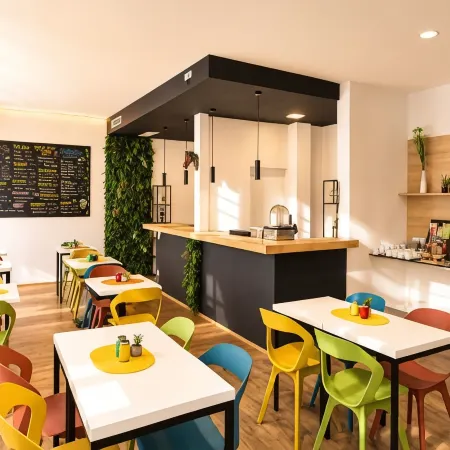 Shome Hotel Graz I Self Check-in I Free Parking