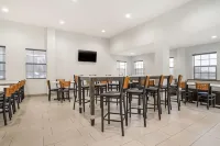 Quality Inn & Conference Center Panama City - 2 étoiles
