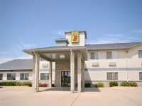 Super 8 by Wyndham Carroll/East Hotels in Carroll