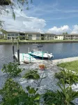 The Golden Pelican – Your Waterfront Escape in Gulf Harbors - Kolam Renang Peribadi