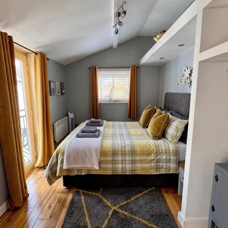 Boutique Detached House in Uphill Lincoln