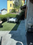 Beautiful apartment on Lake Como with private garden and lake view