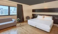 馬德里拉斯塔布拉斯諾瀚飯店