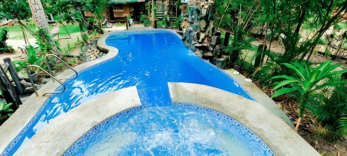 Family Casa in Baler w/ Pool & Spa Tub – 20 Guests Hotels in Baler