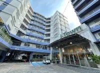 J Town Serviced Apartments&Hotel - breakfast