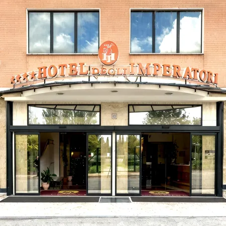 Hotel Imperatori Отели рядом с достопримечательностью «Номентанская дорога»