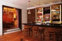 Hotel Lucerna Culiacan - ที่มีบาร์