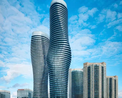 Delta Hotels by Marriott Toronto Mississauga Hotels near Erindale