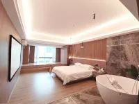 Youran · Suyu Cinema Apartment (Cangshan Wanda Pushang Avenue Store) - Holiday Apartments